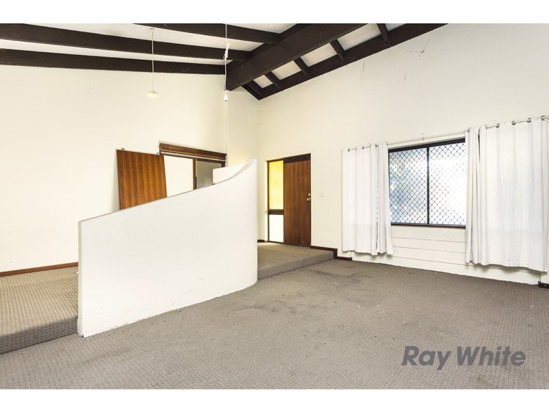 319 Vahland Avenue, Willetton WA 6155