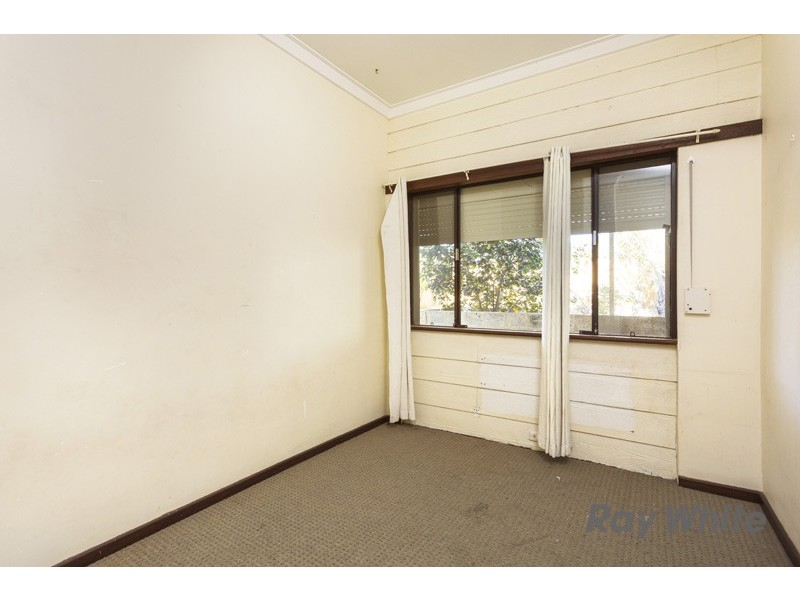 319 Vahland Avenue, Willetton WA 6155