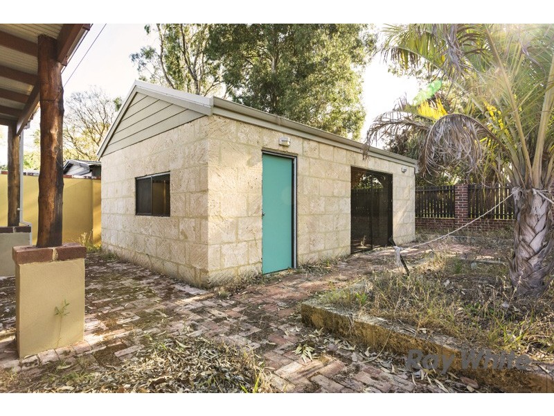 319 Vahland Avenue, Willetton WA 6155