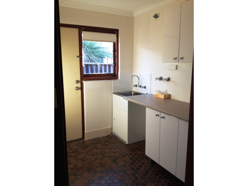 31B Loris Way, Kardinya WA 6163