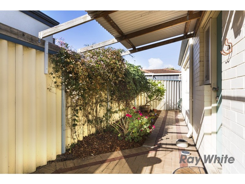 27 Mullings Way, Myaree WA 6154