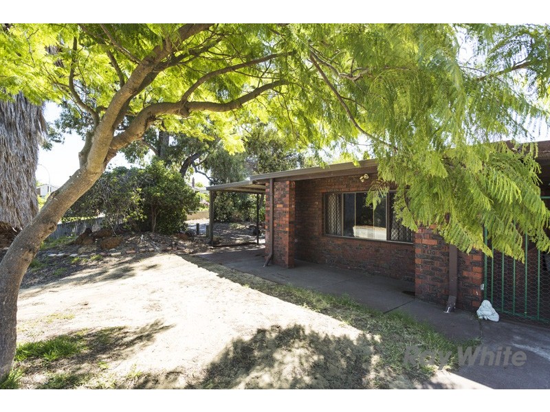 1 Gillett Drive, Kardinya WA 6163