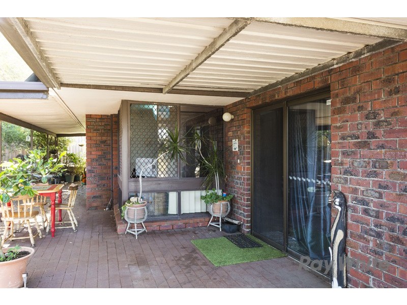 1 Gillett Drive, Kardinya WA 6163
