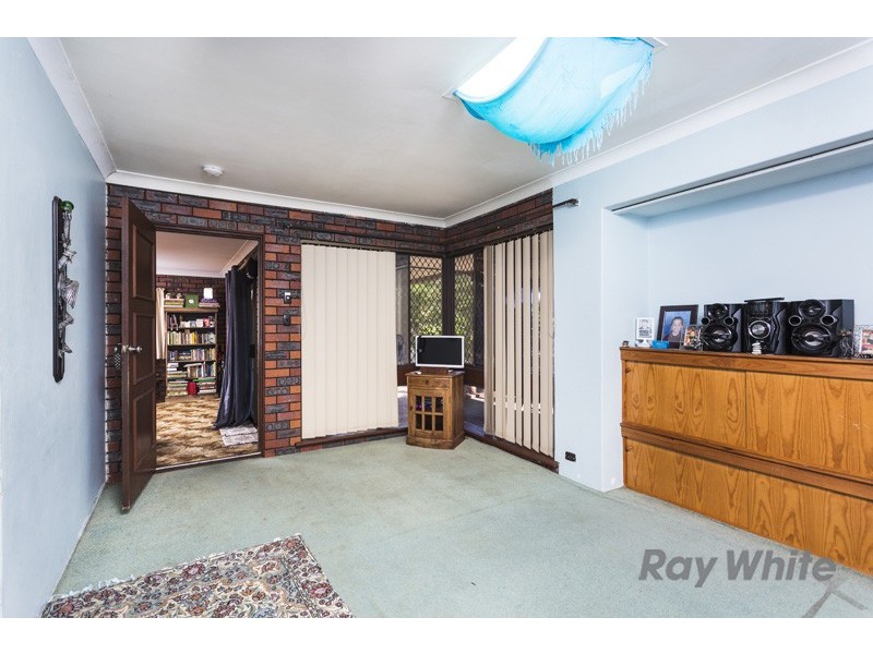 1 Gillett Drive, Kardinya WA 6163