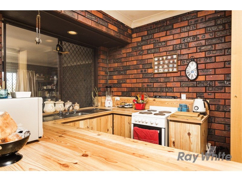 1 Gillett Drive, Kardinya WA 6163