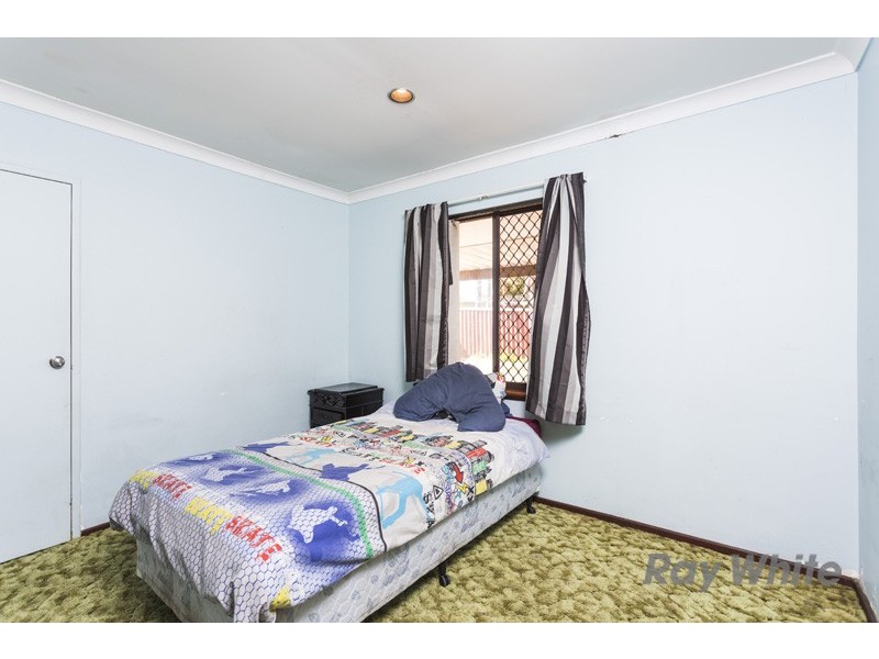 1 Gillett Drive, Kardinya WA 6163