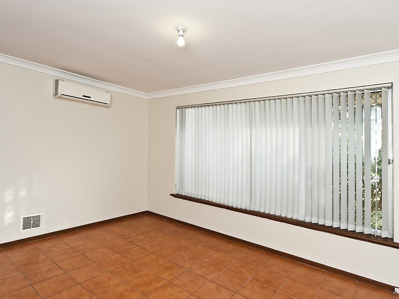 1 Ralston Road, Kardinya WA 6163