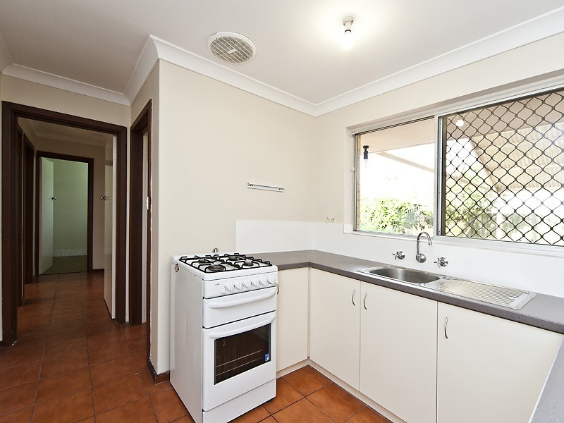 1 Ralston Road, Kardinya WA 6163