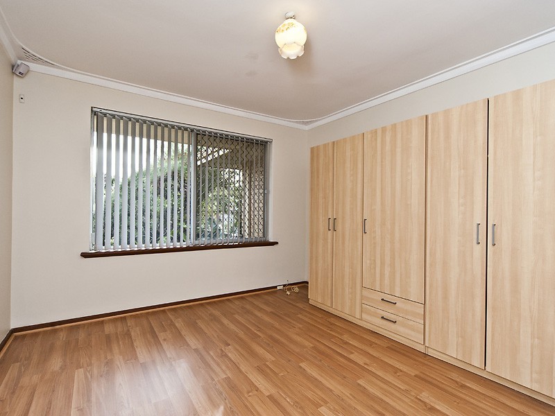 1 Ralston Road, Kardinya WA 6163