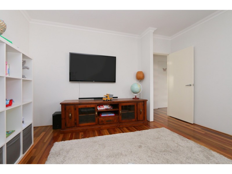 6b Capper Place, Kardinya WA 6163