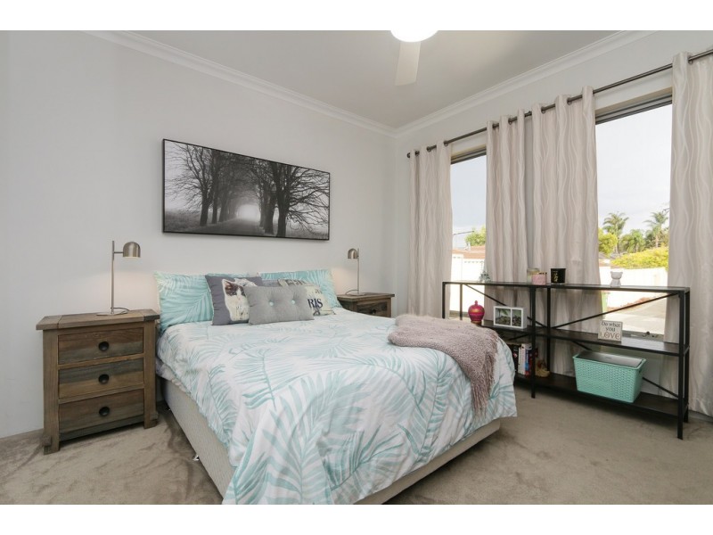 6b Capper Place, Kardinya WA 6163