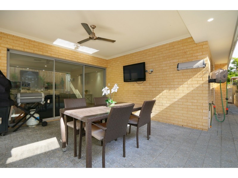 6b Capper Place, Kardinya WA 6163