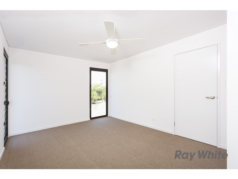 10 Hughes Street, Hilton WA 6163