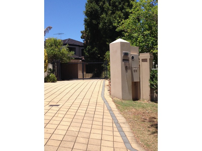 6 Dornie Place, Ardross WA 6153