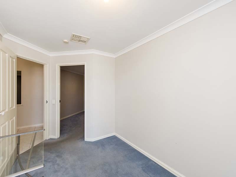 8 Cameron Court, Willetton WA 6155