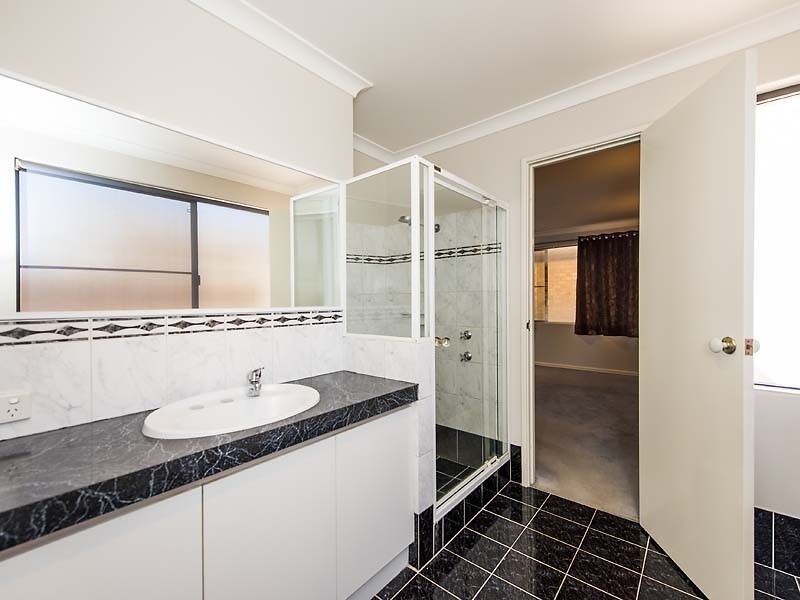 8 Cameron Court, Willetton WA 6155