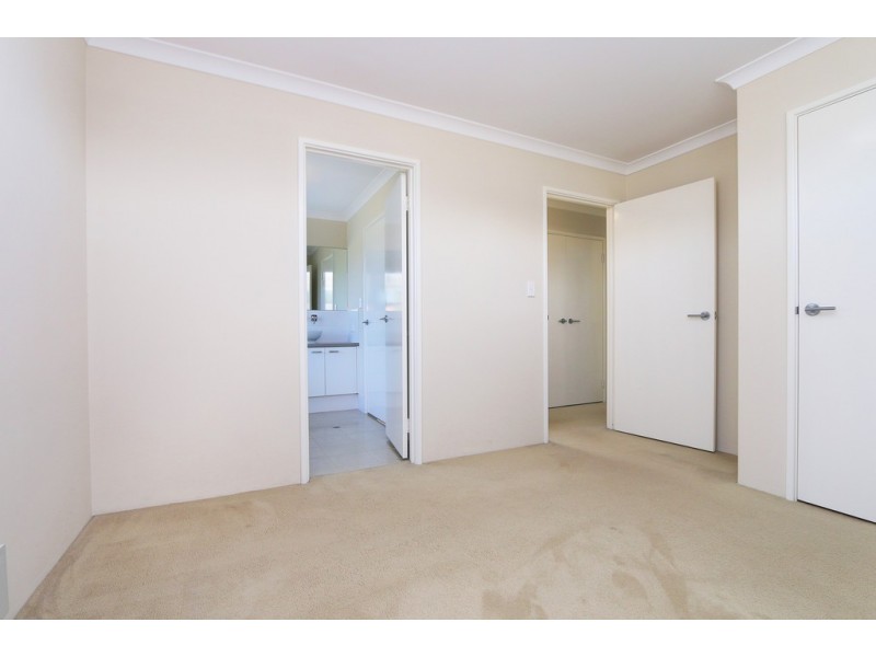 1 Thorman Place, Booragoon WA 6154