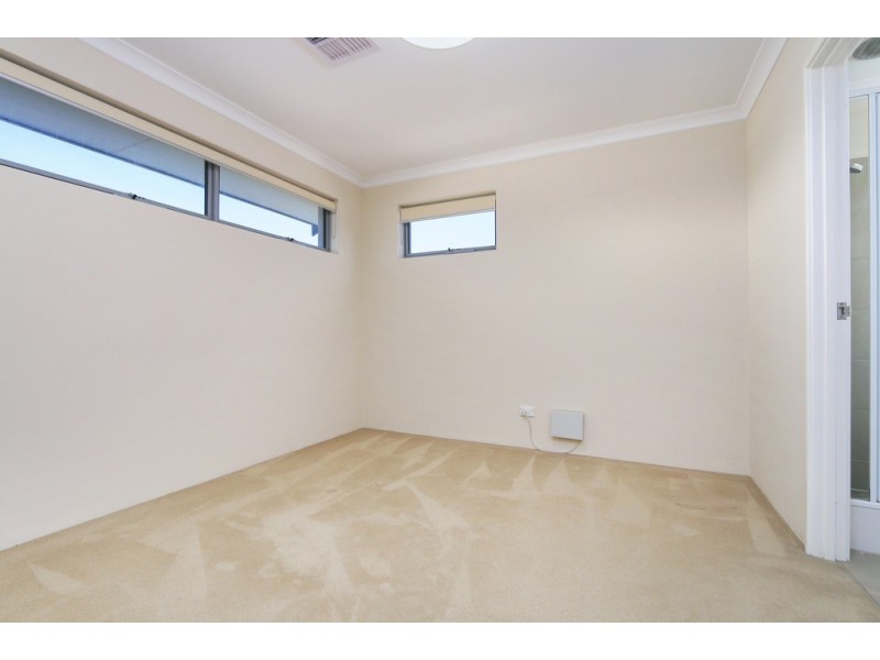 1 Thorman Place, Booragoon WA 6154