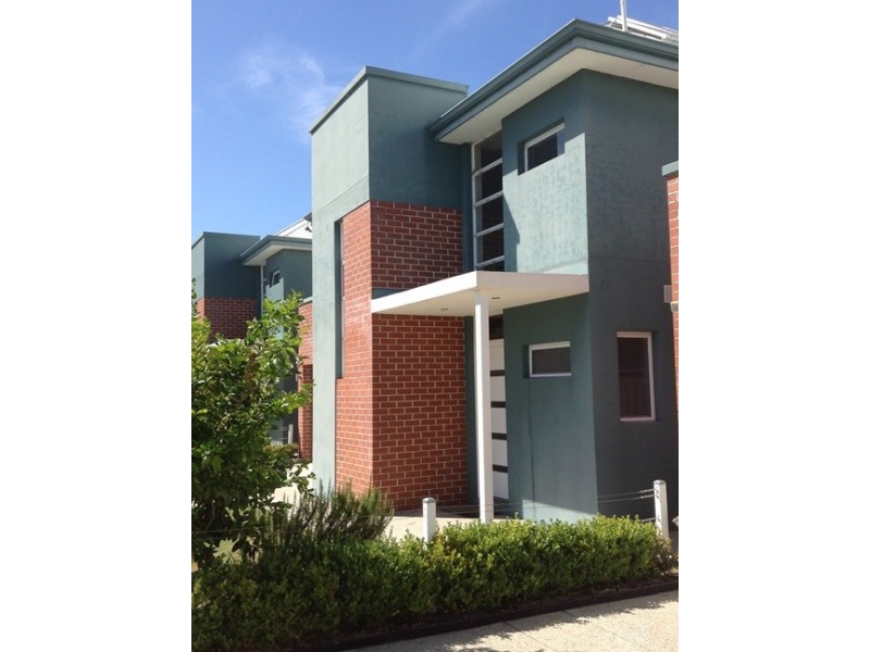 66 Knutsford Avenue, Rivervale WA 6103