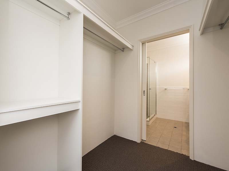 66 Knutsford Avenue, Rivervale WA 6103