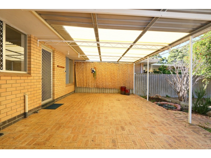 12B Ochiltree Way, Kardinya WA 6163