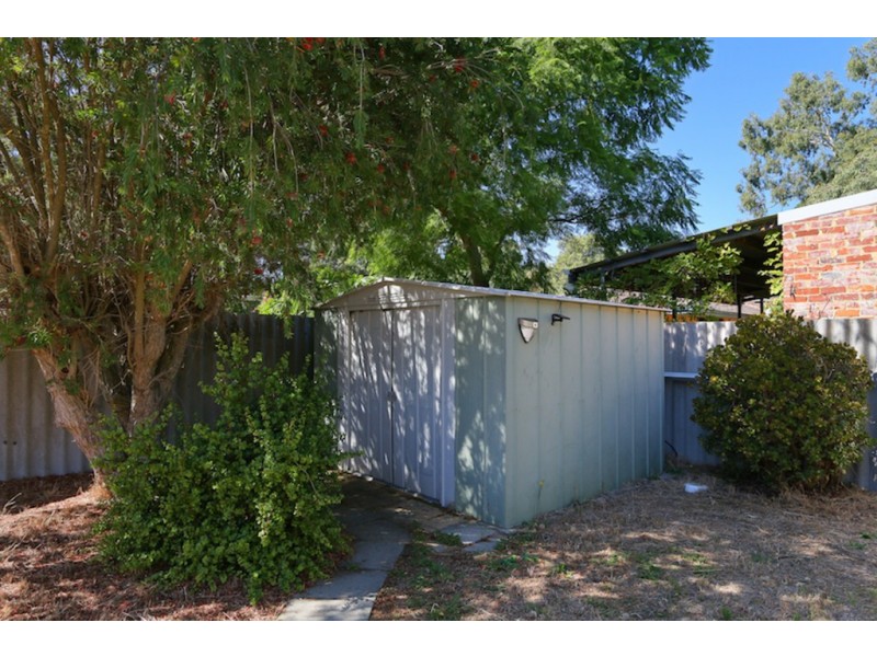12B Ochiltree Way, Kardinya WA 6163
