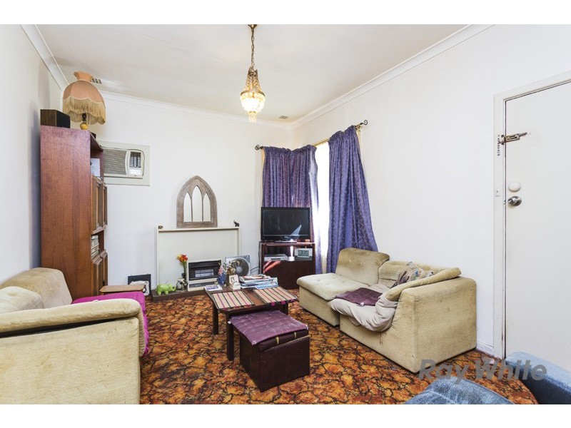10 Coolbellup Ave, Coolbellup WA 6163