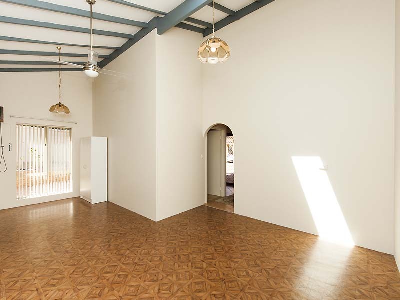 18/4-6 Edeline Street, Spearwood WA 6163