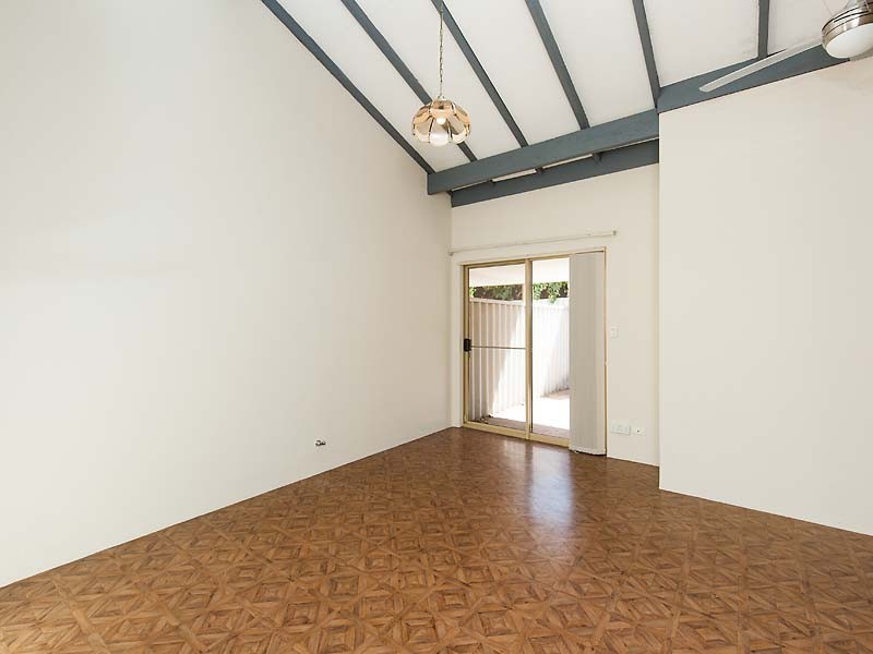 18/4-6 Edeline Street, Spearwood WA 6163