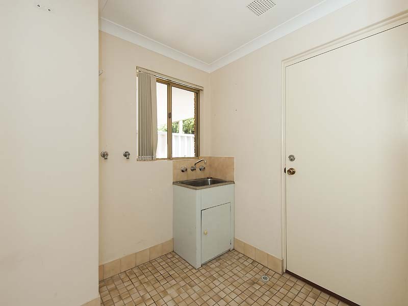 18/4-6 Edeline Street, Spearwood WA 6163