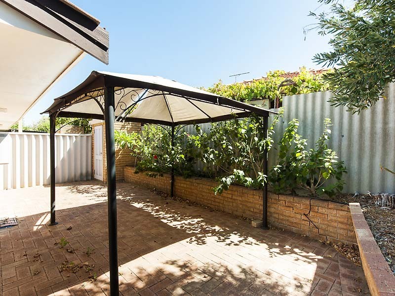 18/4-6 Edeline Street, Spearwood WA 6163