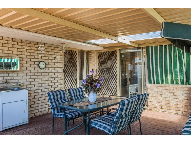 21 Crossland Way, Kardinya WA 6163