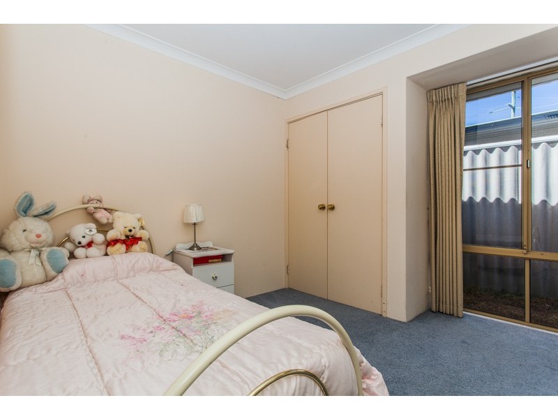 21 Crossland Way, Kardinya WA 6163