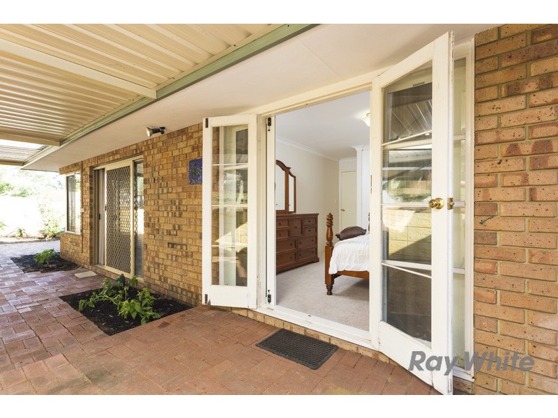 35 Arnold Crescent, Kardinya WA 6163