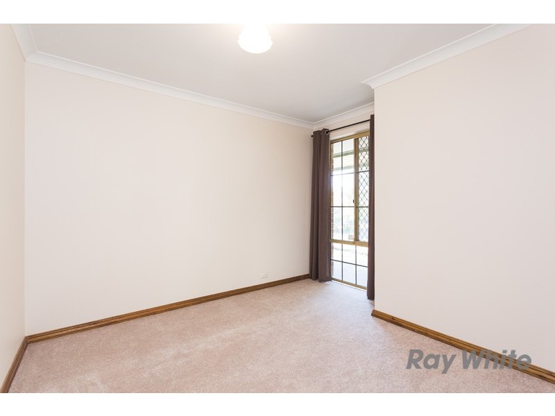 35 Arnold Crescent, Kardinya WA 6163