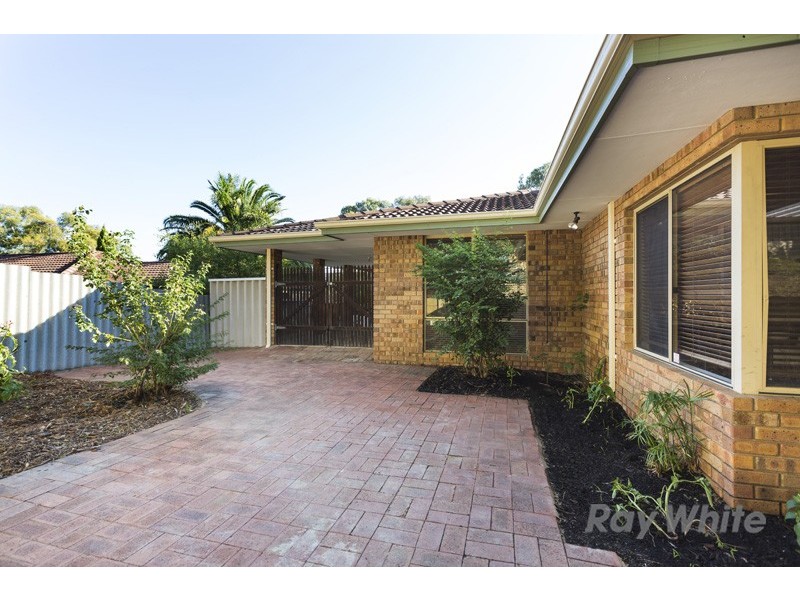 35 Arnold Crescent, Kardinya WA 6163