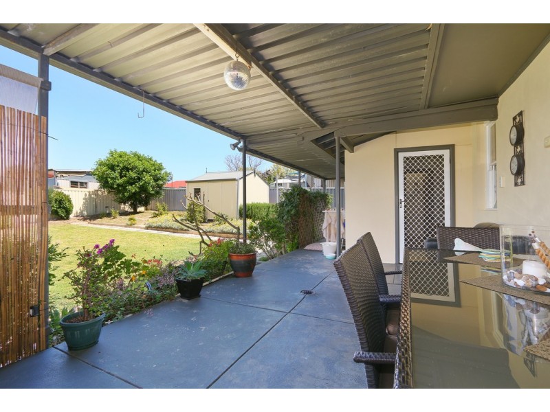 35 Cordelia Avenue, Coolbellup WA 6163