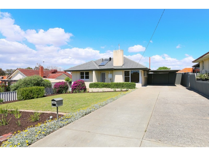 35 Cordelia Avenue, Coolbellup WA 6163