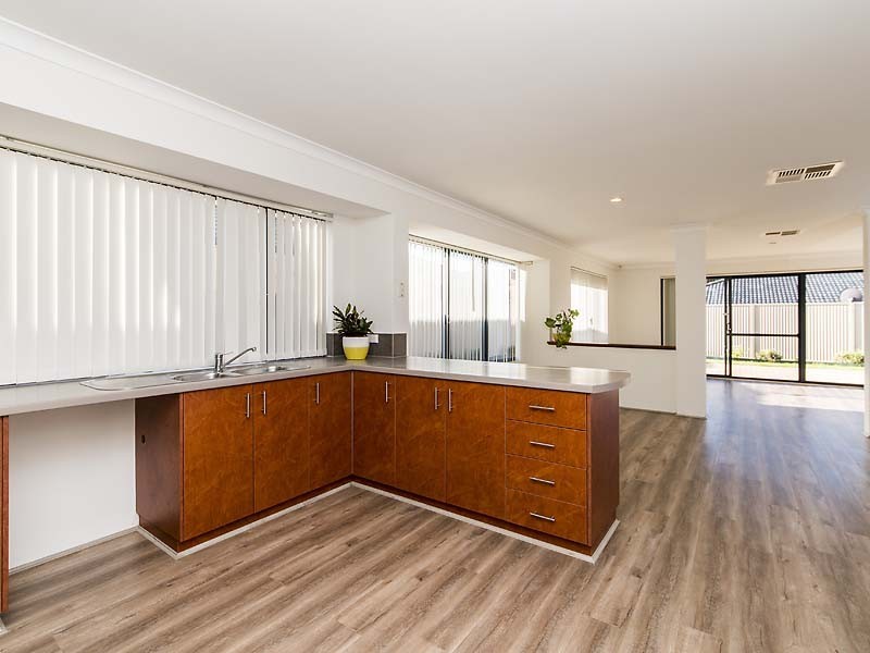 106 Furley Road, Southern River WA 6110