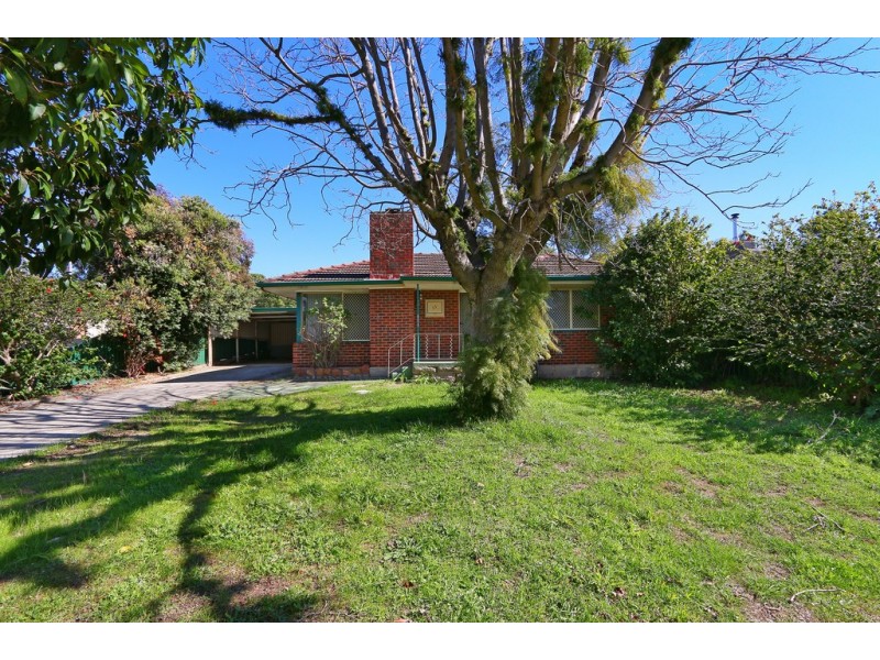 13 Romeo Road, Coolbellup WA 6163