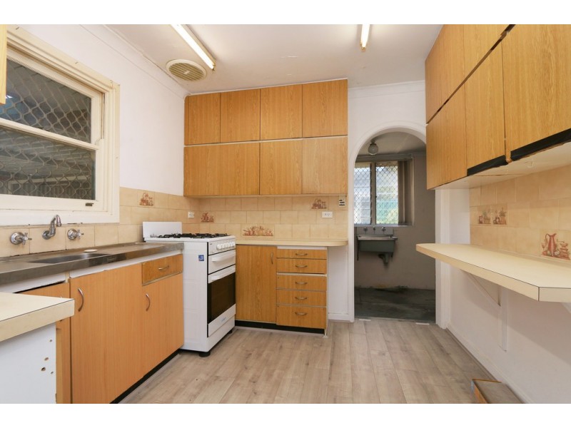 13 Romeo Road, Coolbellup WA 6163