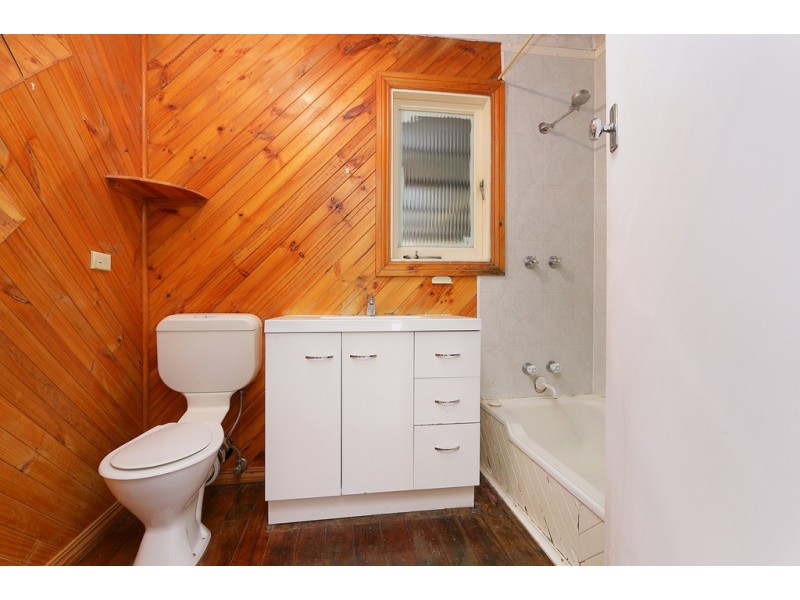 13 Romeo Road, Coolbellup WA 6163