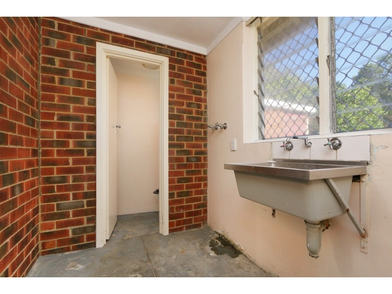 13 Romeo Road, Coolbellup WA 6163