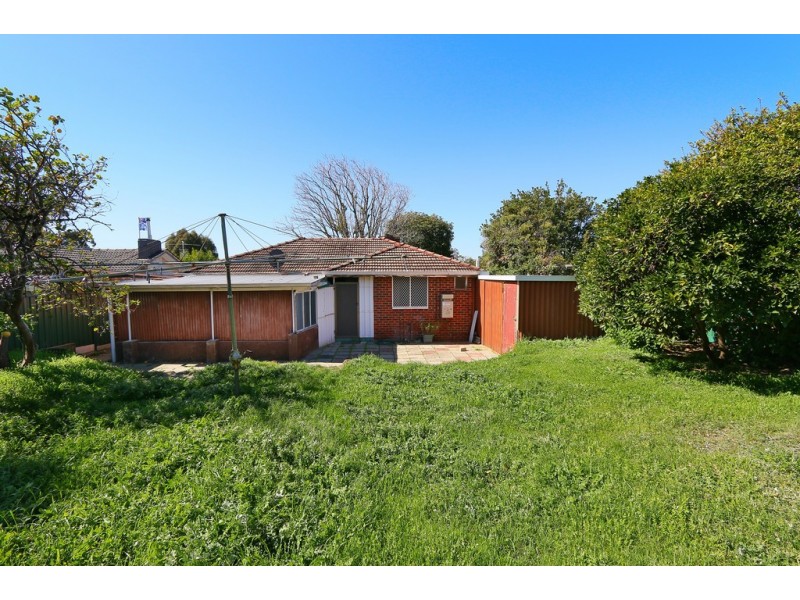 13 Romeo Road, Coolbellup WA 6163