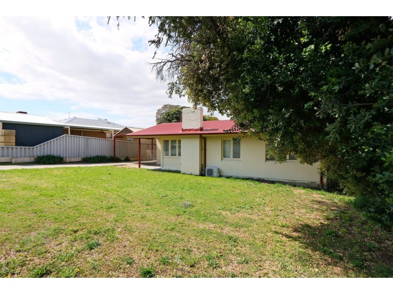 24 Friar John Way, Coolbellup WA 6163