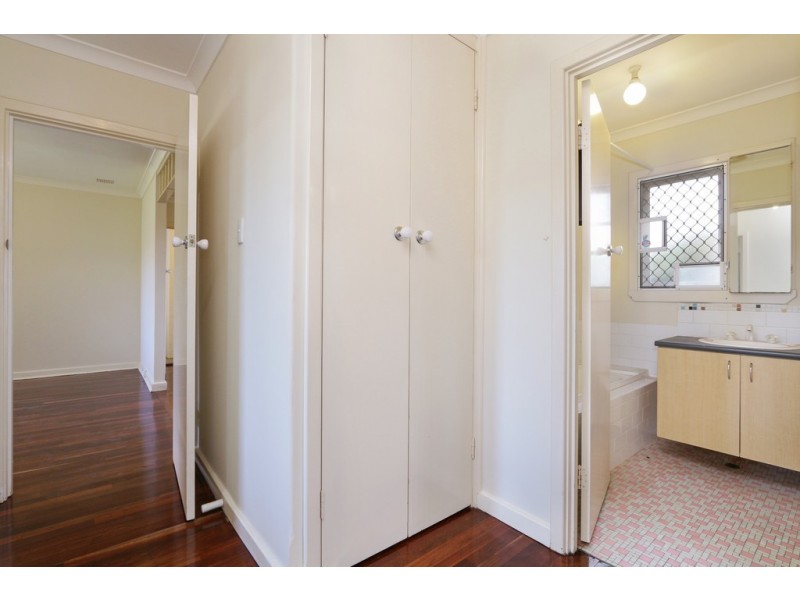 24 Friar John Way, Coolbellup WA 6163