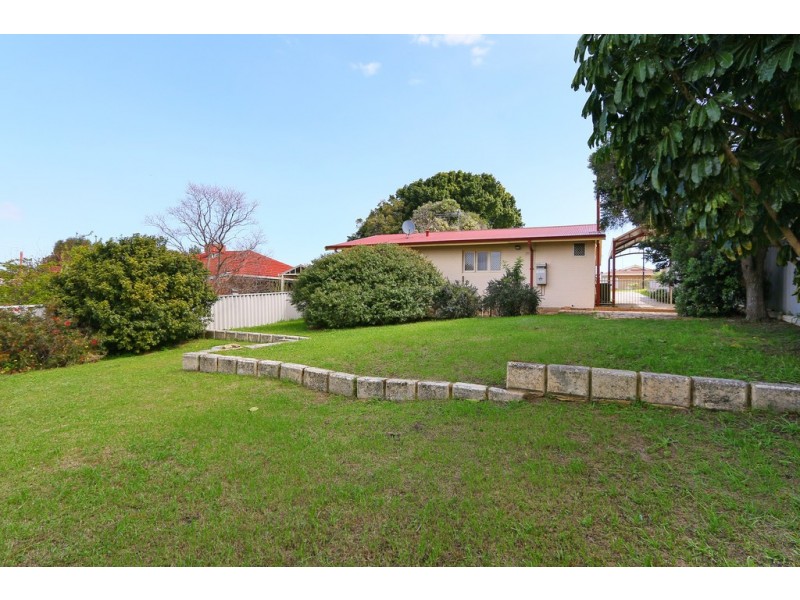 24 Friar John Way, Coolbellup WA 6163
