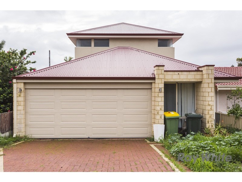 42b Dalston Crescent, Kardinya WA 6163