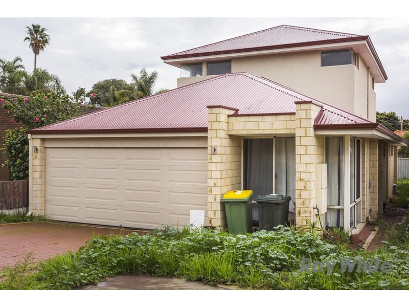 42b Dalston Crescent, Kardinya WA 6163