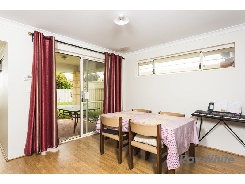 42b Dalston Crescent, Kardinya WA 6163